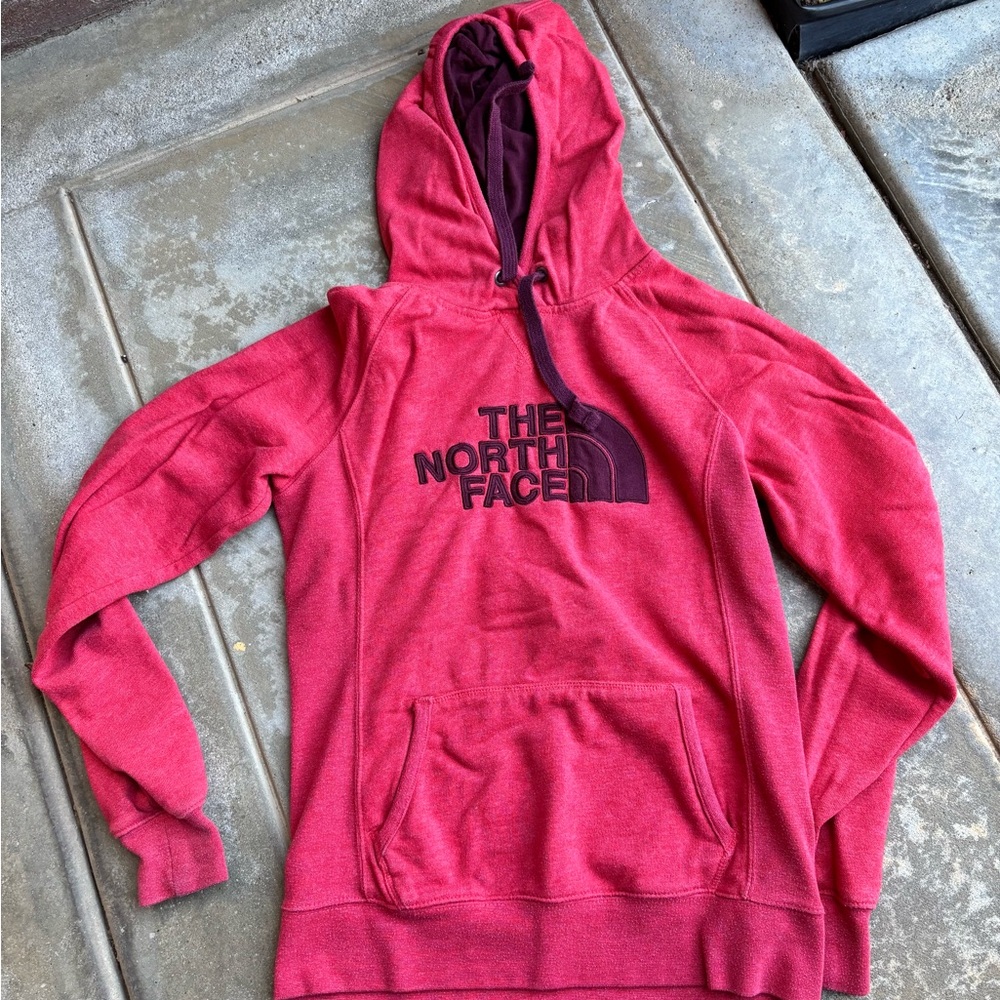 North Face Women’s Hoodie Red Size S